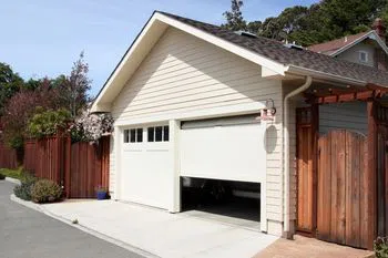 Golden Garage Door Service Bedford, OH 440-332-7611 - abt-cont-gr-18m
